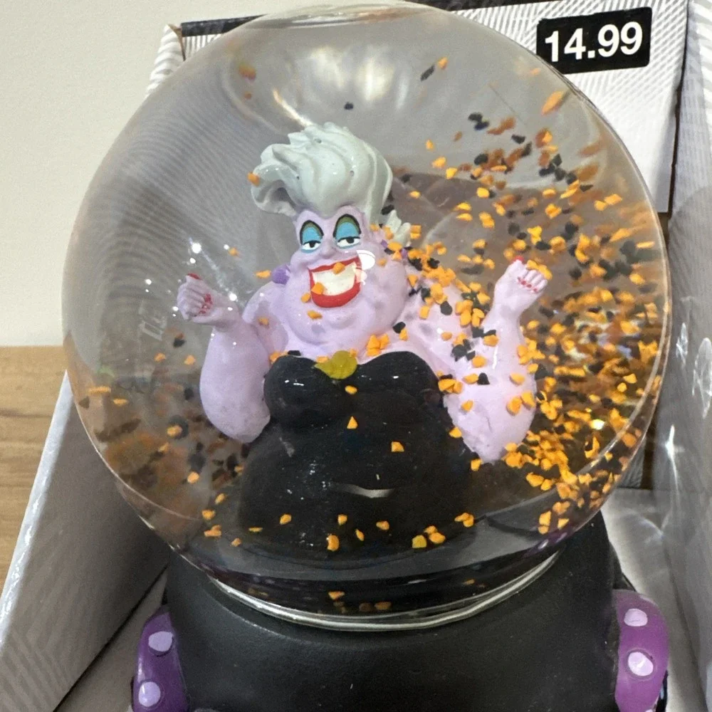 New Disney Villains Ursula Little Mermaid Music Snomotion Waterglobe Snow Globe - Picture 6 of 6